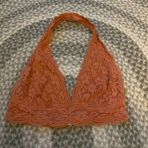 Urban Outfitters Bando